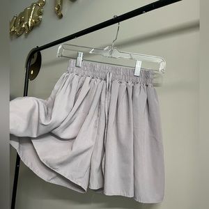 gray wide-leg paper bag shorts (unknown brand)
